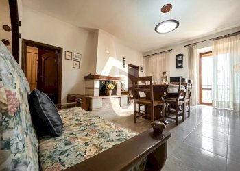 0E54C4D3-9914-4470-A6EB-01D64B8EC0A9.jpeg - Casale Castelbellino - foto 1