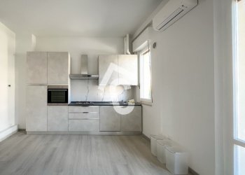 29A353C3-A9A1-40C1-A8DC-B8F61196A33A.jpeg - Quadrilocale Jesi - foto 3