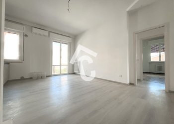 E3E6D65F-39DD-4E91-876C-E8426BC27338.jpeg - Quadrilocale Jesi - foto 4