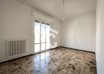 585FACE3-5032-4E3D-8508-BB3AF0CE6129.jpeg - Quadrilocale Jesi - foto 5