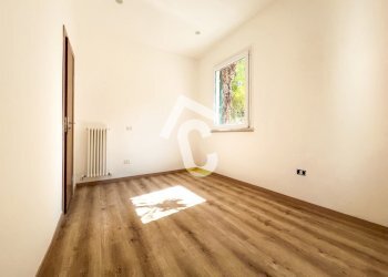 D53D9267-54F9-4E33-A4E6-70069F7E21AC.jpeg - Trilocale Jesi - foto 8