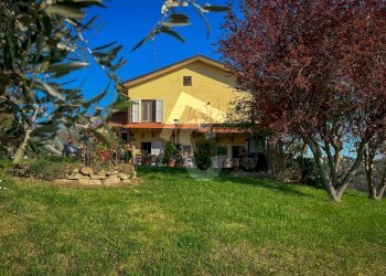 4F85C5EA-D0E2-4FED-AA50-C323E0853719.jpeg - Casale Rosora - foto 1