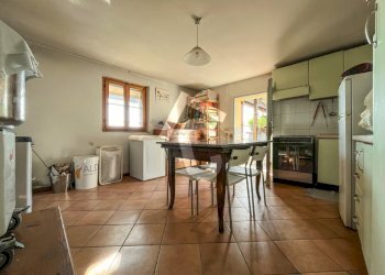 64E673FD-7FBB-4C13-9951-13E068E9788C.jpeg - Casale Rosora - foto 26