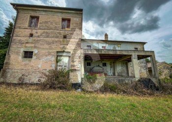 1541BF25-4C37-464C-B4CC-5A59C688D144.jpeg - Casale Jesi - foto 26