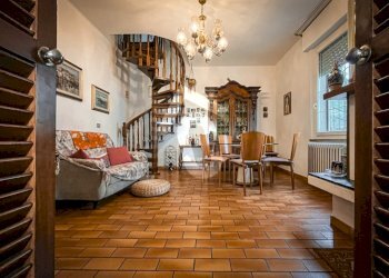 1E8F9B3C-1A18-444E-8FA2-FC785B0E1B03.jpeg - Casa indipendente Jesi - foto 4