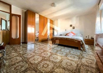 1AB60E66-7697-4CE8-B2C6-AD9278632C62.jpeg - Casa indipendente Jesi - foto 18