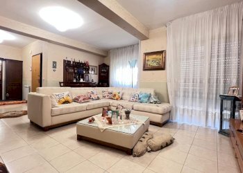 WhatsApp Image 2025-09-16 at 10.07.17 (1).jpeg - Quadrilocale Catania - foto 1