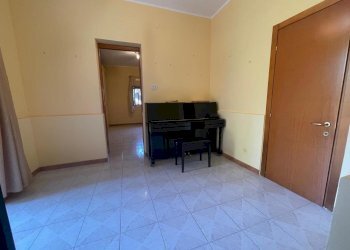 WhatsApp Image 2025-08-26 at 19.02.30 (1).jpeg - Trilocale Tremestieri Etneo - foto 10