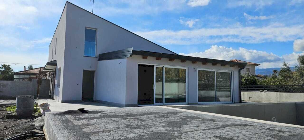 WhatsApp Image 2026-03-19 at 19.40.39.jpeg - Villa Aci Bonaccorsi - foto 1