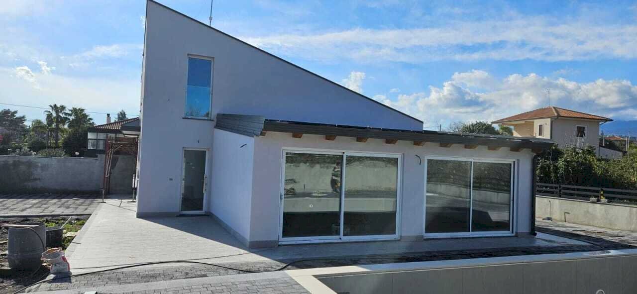 WhatsApp Image 2026-03-19 at 19.40.38 (2).jpeg - Villa Aci Bonaccorsi - foto 2