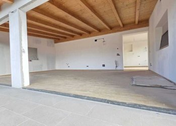 WhatsApp Image 2025-12-18 at 11.26.05 (1).jpeg - Villa Aci Bonaccorsi - foto 1