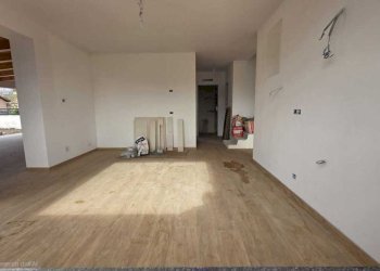 WhatsApp Image 2025-12-18 at 11.30.10.jpeg - Villa Aci Bonaccorsi - foto 5