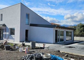 WhatsApp Image 2026-03-19 at 19.40.39 (2).jpeg - Villa Aci Bonaccorsi - foto 3