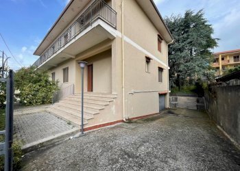 WhatsApp Image 2025-05-12 at 18.25.27 (7).jpeg - Villa Pedara - foto 4