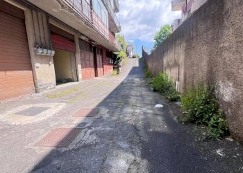 WhatsApp Image 2025-04-30 at 11.58.15 (1).jpeg - Box Mascalucia - foto 1