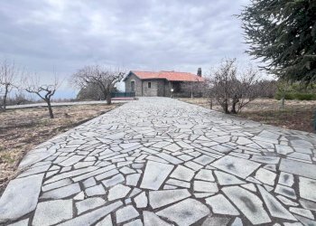 WhatsApp Image 2025-03-07 at 11.24.08.jpeg - Villa Ragalna - foto 21