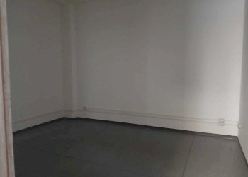 WhatsApp Image 2025-01-20 at 10.24.02.jpeg - Locale Commerciale Aci Bonaccorsi - foto 15