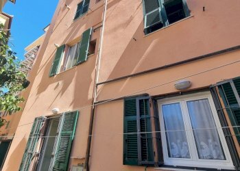 20250331_143339 (1).jpg - Appartamento Salita Santa Maria della Sanità 5454, Genova - foto 6