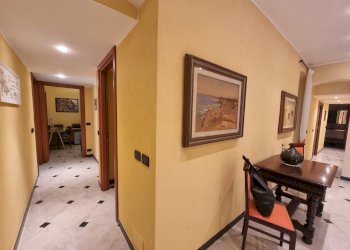 20250331_144146.jpg - Appartamento Salita Santa Maria della Sanità 5454, Genova - foto 19