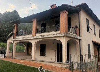 IMG-20251006-WA0045.jpg - Casa indipendente Via G. Mazzini 101, Ronco Scrivia - foto 1