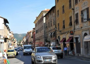 Immagine WhatsApp 2025-03-31 ore 10.04.49_f0214e79 - Appartamento Via Vittorio Veneto 12, Busalla - foto 1