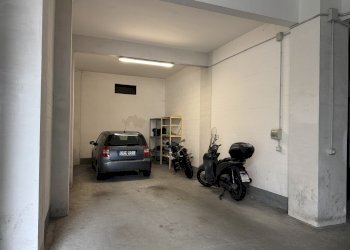 IMG_4143.JPG - Box Via Posalunga 68H, Genova - foto 2