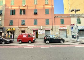 IMG_1432.JPG - Locale Commerciale Via Teresio Mario Canepari 32r, Genova - foto 2
