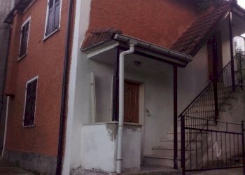 xx2 1439.jpg - Casa semi indipendente Frazione Vallenzona 149, Vobbia - foto 1