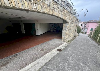 IMG_5382.JPG - Box Via Michele Massone SNC, Pieve Ligure - foto 5