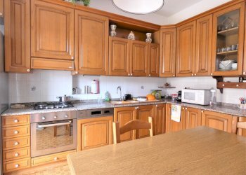 cucina 2.JPG - Appartamento Via Isonzo 16, Loano - foto 5