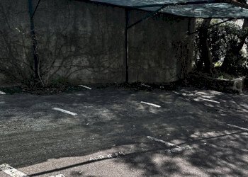 IMG_6852 (1).JPG - Box Via Capolungo  24, Genova - foto 3