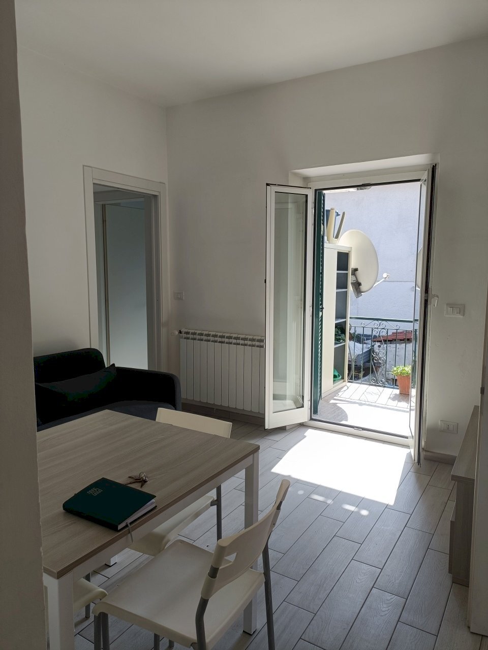 IMG20250407110517.jpg - Appartamento Via Nuova Cantalupo 7, Varazze - foto 2