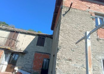 IMG20250501102844.jpg - Casa indipendente Via Crovo 1, Varazze - foto 6