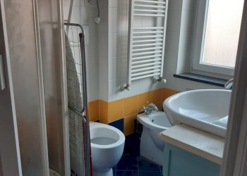 20220112_095508.jpg - Quadrilocale Via Beata Chiara 9, Genova - foto 11