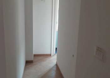 20220112_095555.jpg - Quadrilocale Via Beata Chiara 9, Genova - foto 16