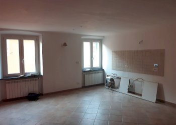 20220112_095629.jpg - Quadrilocale Via Beata Chiara 9, Genova - foto 21