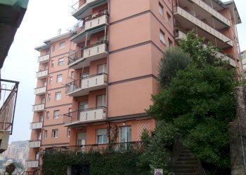 palazzo.jpg - Quadrilocale Via Giovanni Amarena 14A, Genova - foto 1