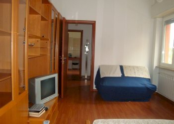 camera2.jpg - Quadrilocale Via Giovanni Amarena 14A, Genova - foto 8