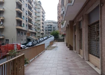 IMG20250224123121.jpg - Locale Commerciale Via dei Landi 1, Genova - foto 10