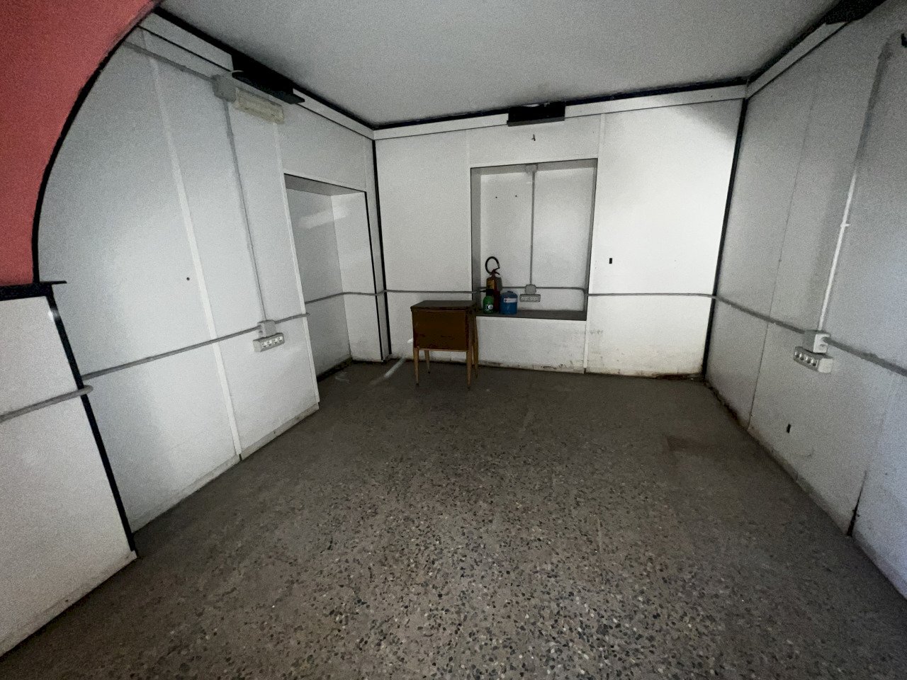 IMG_9299.jpg - Commercial Premises Via Pra' 151, Genova - photo 3