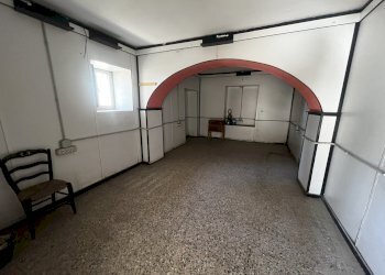 IMG_9297.jpg - Commercial Premises Via Pra' 151, Genova - photo 1