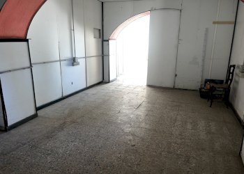 IMG_9301.jpg - Commercial Premises Via Pra' 151, Genova - photo 4