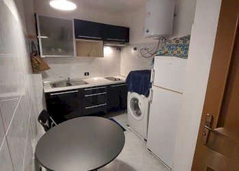 20250410_113602.jpg - Bilocale Vico del Papa 2, Genova - foto 2