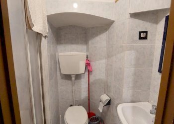 20250410_113632.jpg - Bilocale Vico del Papa 2, Genova - foto 8