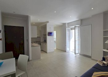 20250112_122303.jpg - Bilocale Via Amerigo Vespucci 9, Alassio - foto 3