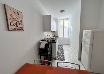 90994995-b4b0-4f95-af88-3dcdbb4a2aea.jpeg - Trilocale Via Roma 48, Alassio - foto 4