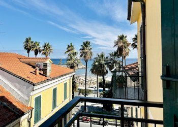 IMG_4177.jpeg - Bilocale via cairoli 5, Diano Marina - foto 1