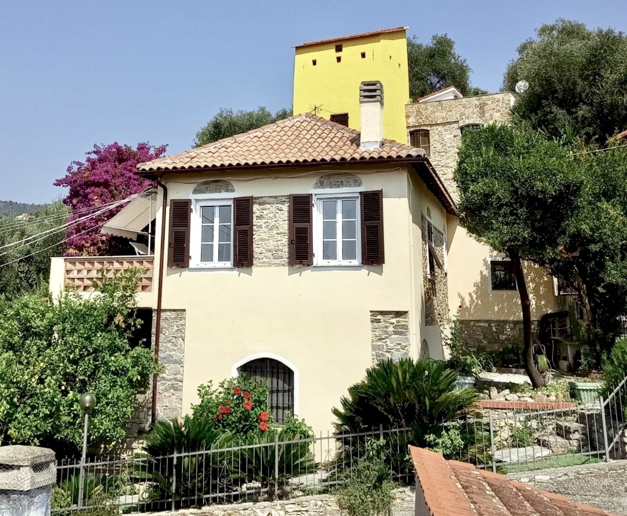 0ca067cf-ce24-4535-9742-1269442f825d.jpg - Rustico via Glori 36, Diano San Pietro - foto 1