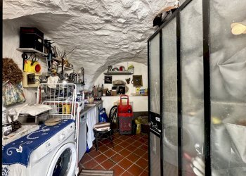 IMG_7640.jpeg - Rustico via Glori 36, Diano San Pietro - foto 22