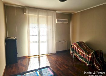 02.jpg - Appartamento Via Ardigò, Perugia - foto 2